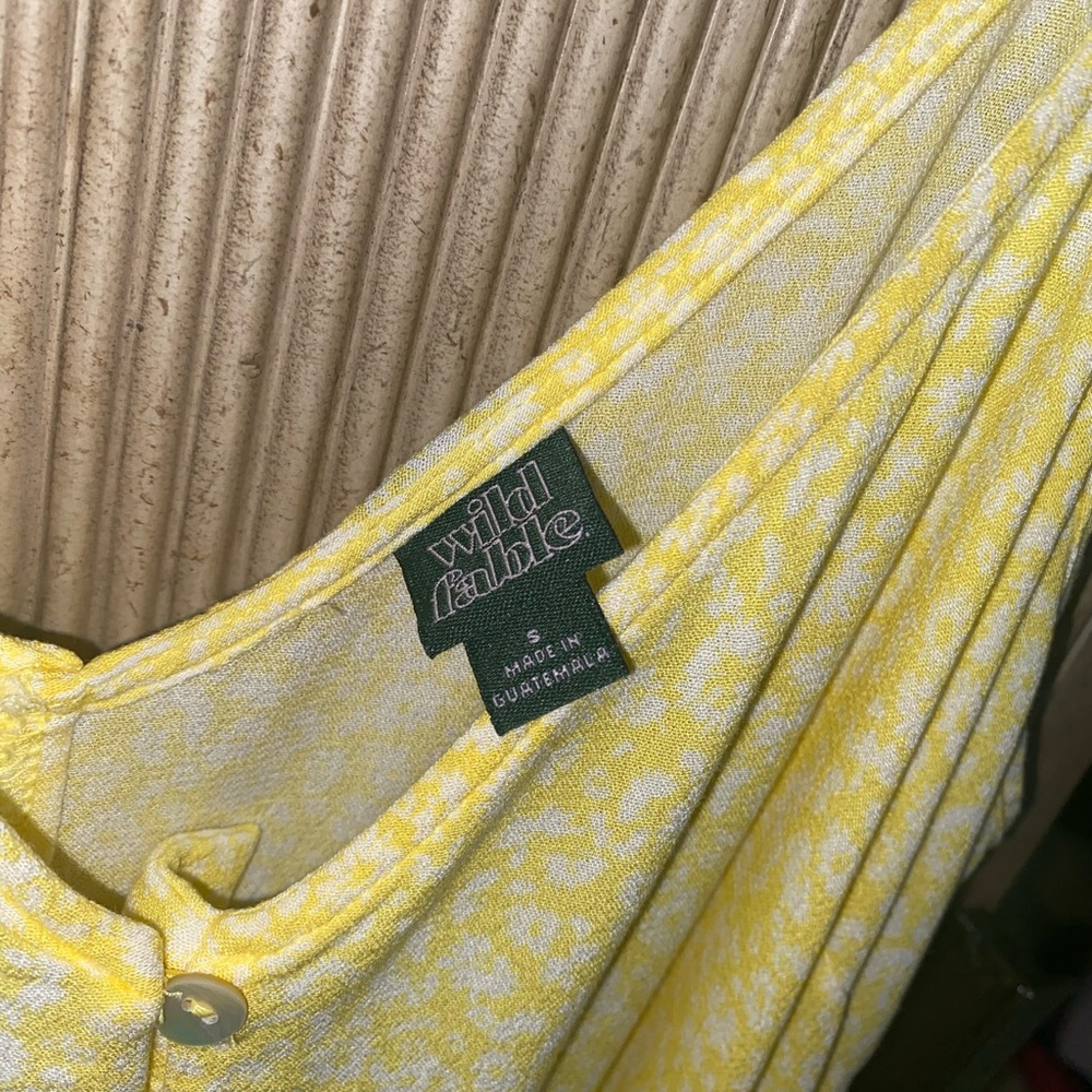 Yellow Sleeveless Romper - Picture 7 of 10